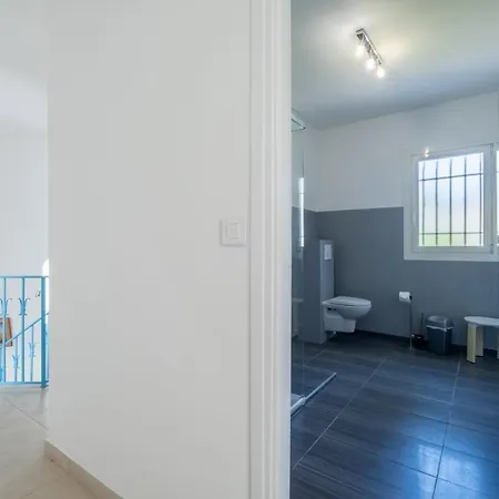 Villa Calm Family House With Swimming Pool Antibes